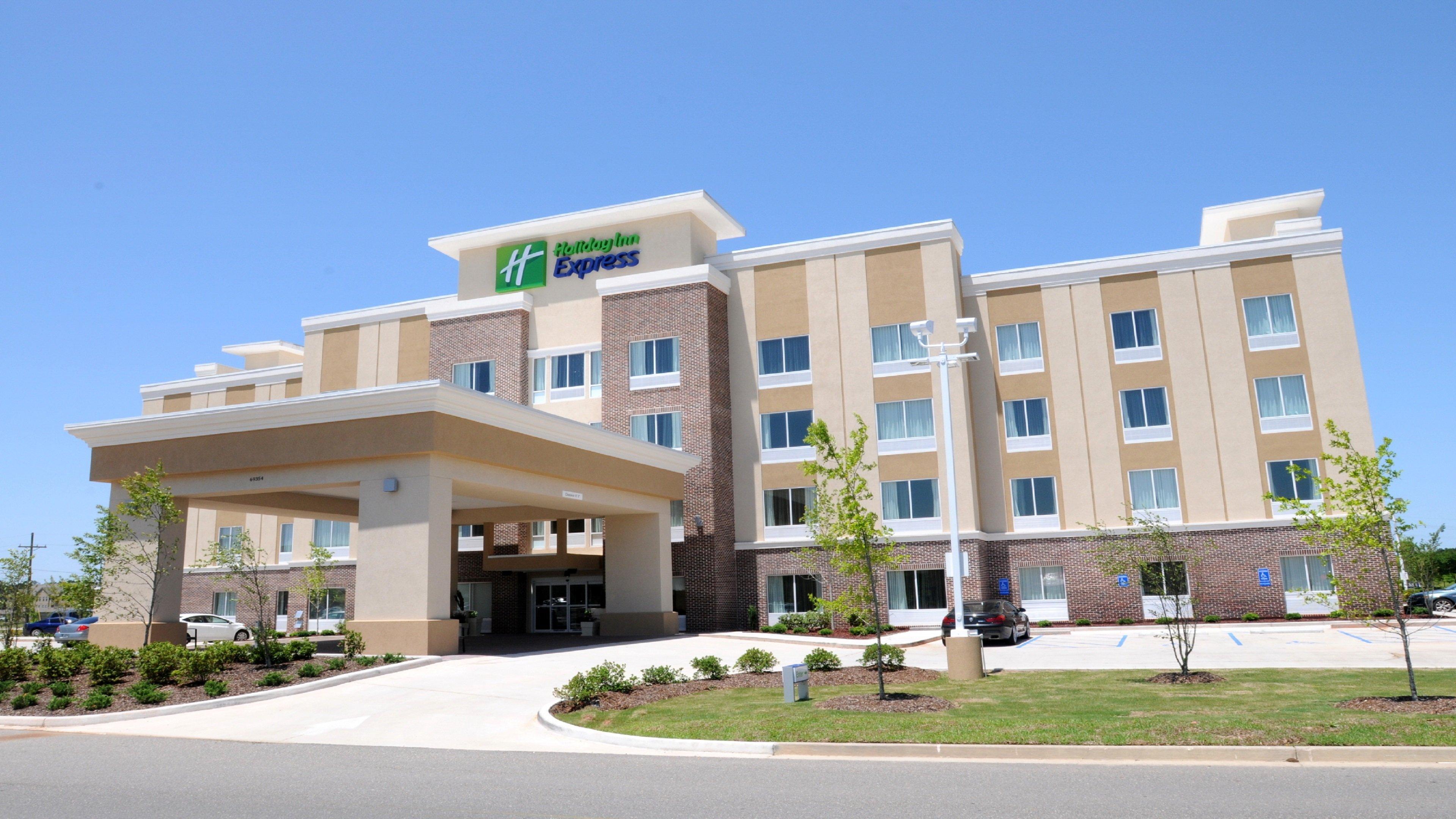 Holiday Inn Express Covington-Madisonville By Ihg Dış mekan fotoğraf